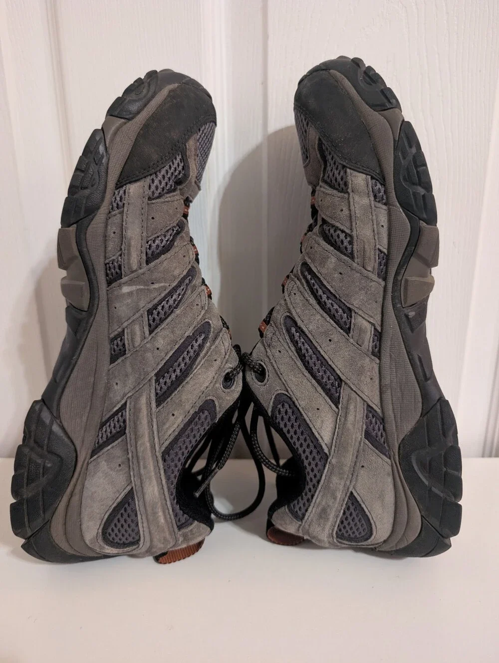 Merrell Moab 2 Mens Shoes Hiking Gray Vibram Sneakers Size 11.5